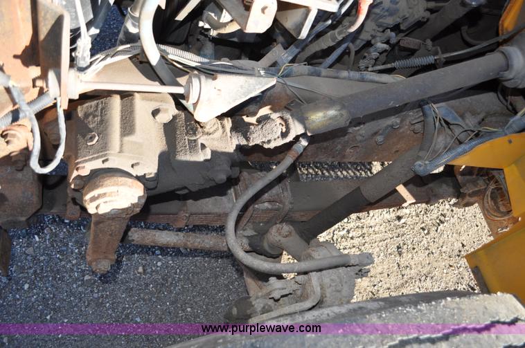 image for item F2162 1991 International 4900 dump truck