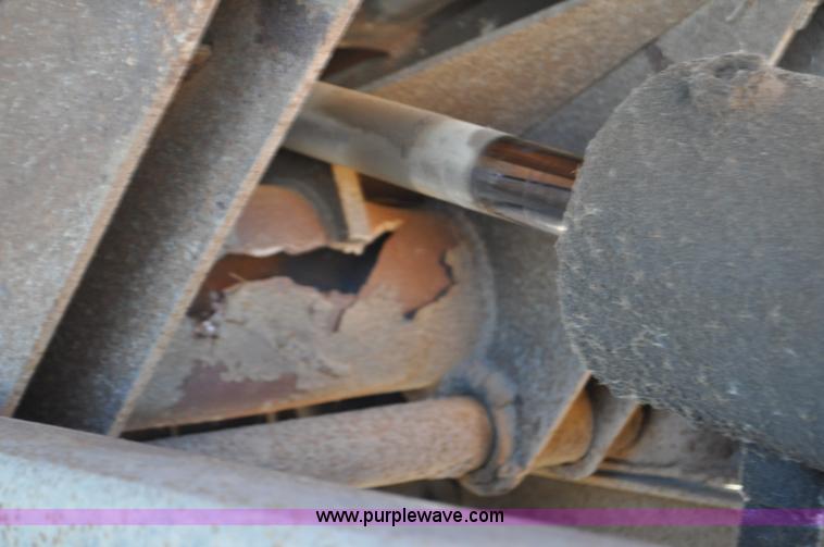 image for item F2162 1991 International 4900 dump truck