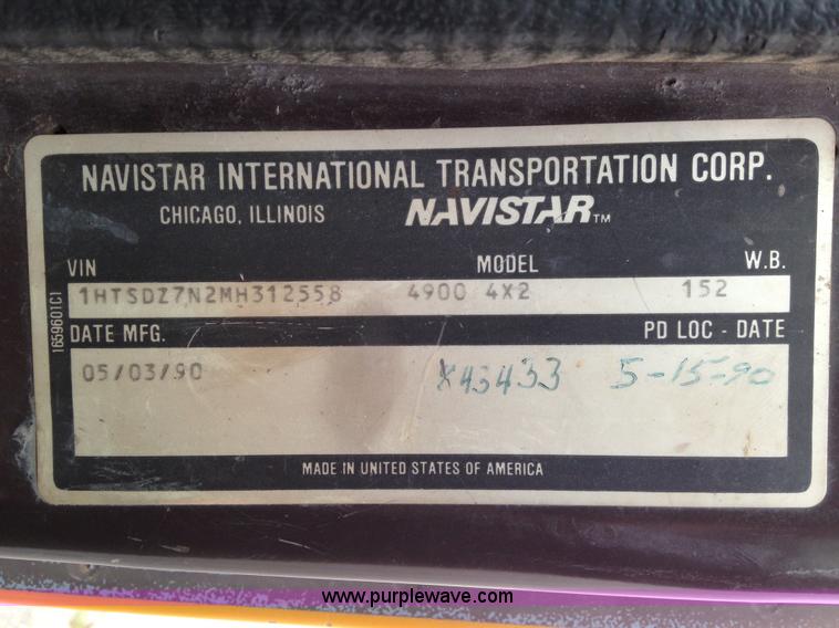 image for item F2162 1991 International 4900 dump truck