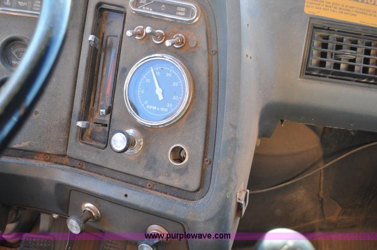 image for item F2165 1988 Ford L8000 dump truck