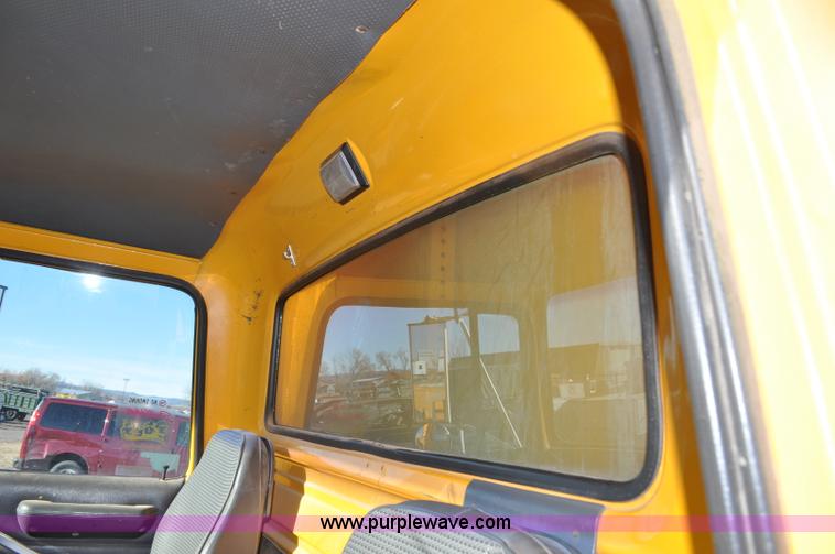 image for item F2165 1988 Ford L8000 dump truck