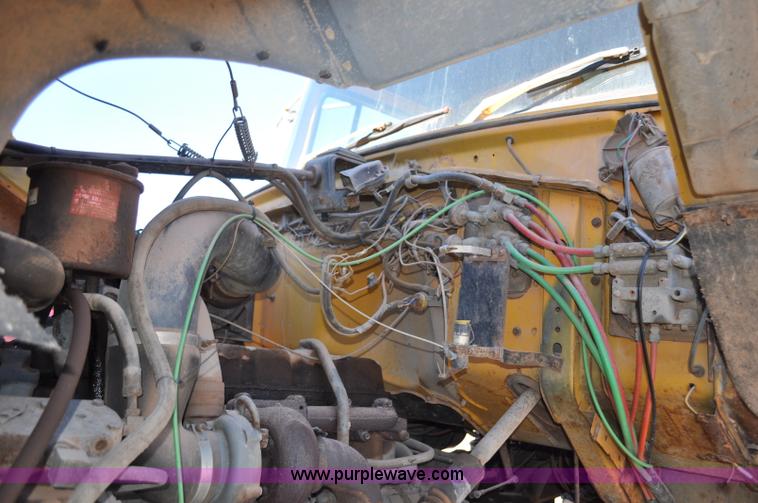 image for item F2165 1988 Ford L8000 dump truck