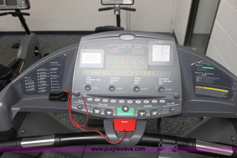 image for item F3406 Assorted fitness equipment