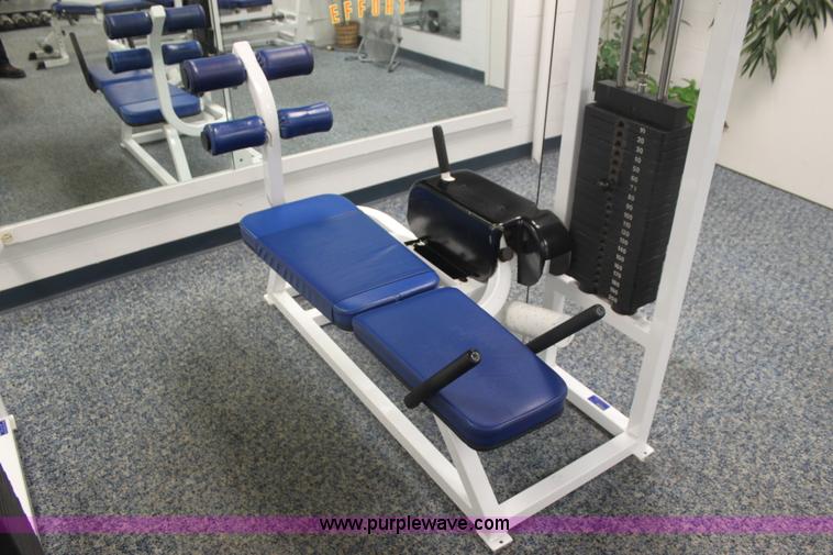 image for item F3406 Assorted fitness equipment