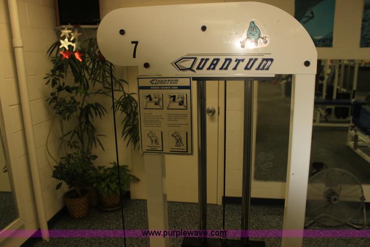 image for item F3406 Assorted fitness equipment