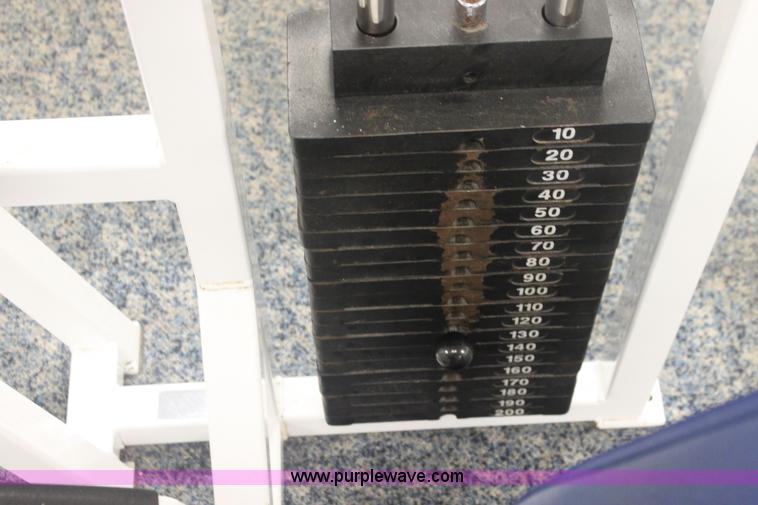 image for item F3406 Assorted fitness equipment