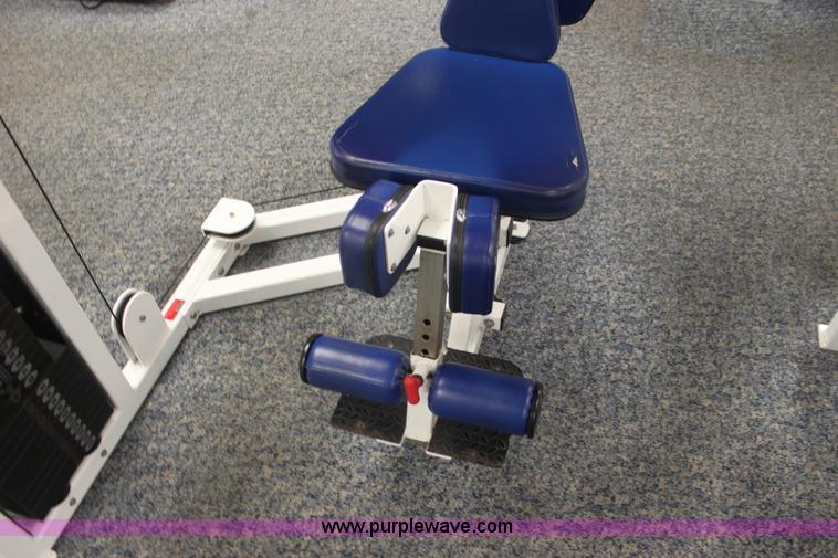 image for item F3406 Assorted fitness equipment