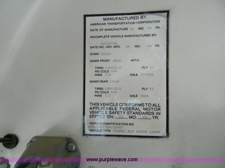 image for item H2336 1995 International 3800 school bus