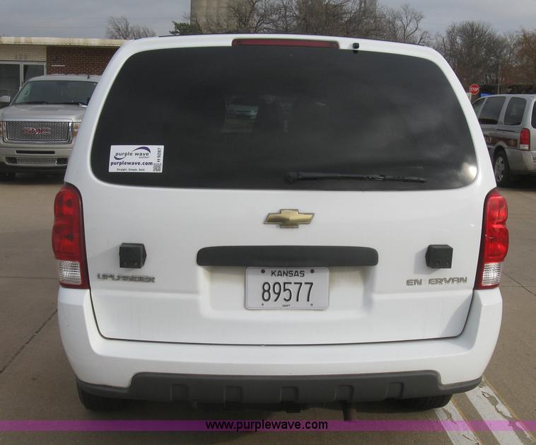 image for item H9287 2006 Chevrolet Uplander van