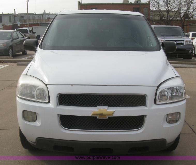 image for item H9287 2006 Chevrolet Uplander van