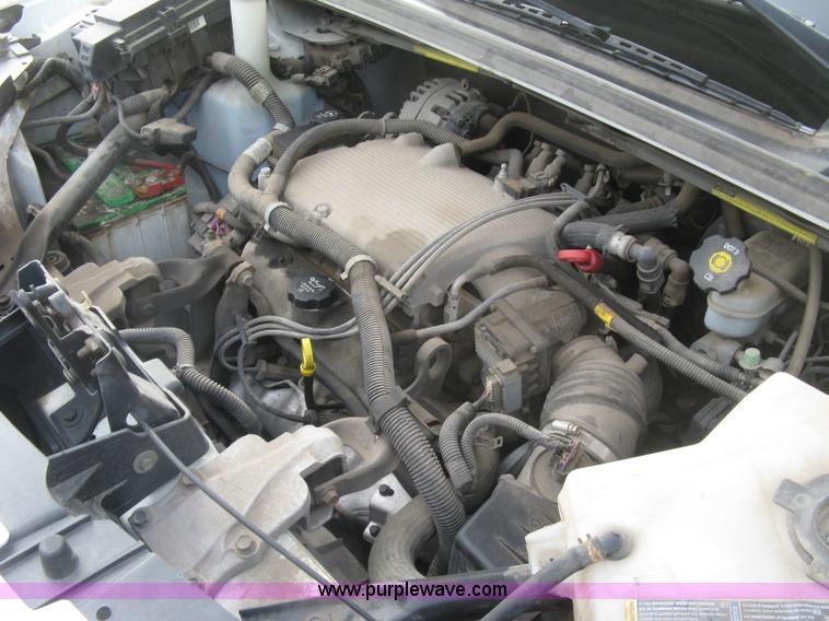 image for item H9287 2006 Chevrolet Uplander van