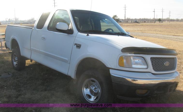 image for item H9300 1999 Ford F150 XLT SuperCab pickup truck