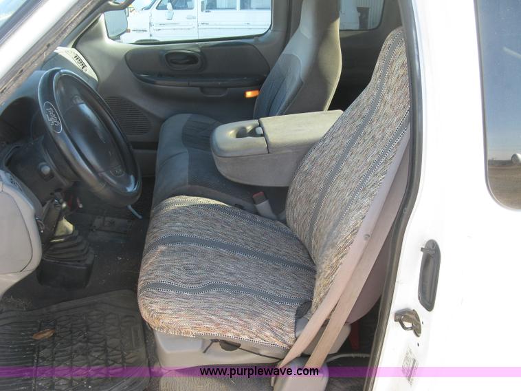 image for item H9300 1999 Ford F150 XLT SuperCab pickup truck