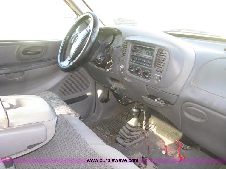 image for item H9300 1999 Ford F150 XLT SuperCab pickup truck