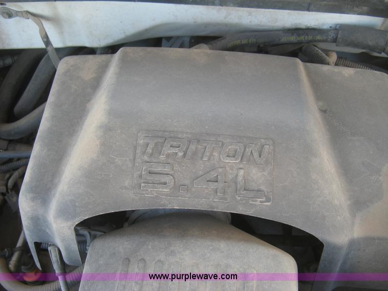 image for item H9300 1999 Ford F150 XLT SuperCab pickup truck