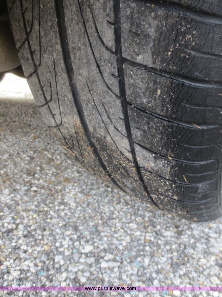 image for item I2130 2003 Ford Mustang