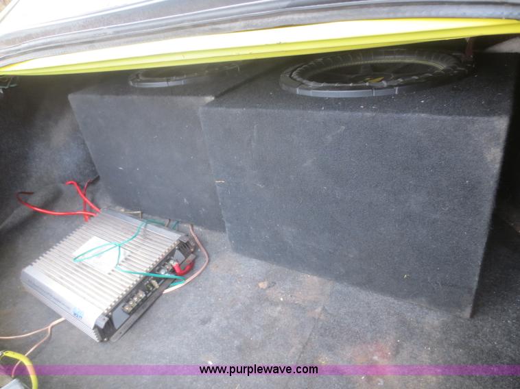 image for item I2130 2003 Ford Mustang