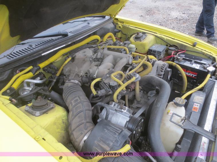 image for item I2130 2003 Ford Mustang