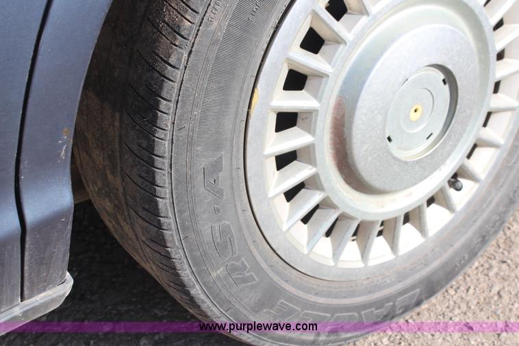 image for item I2498 1998 Ford Crown Victoria Police Interceptor