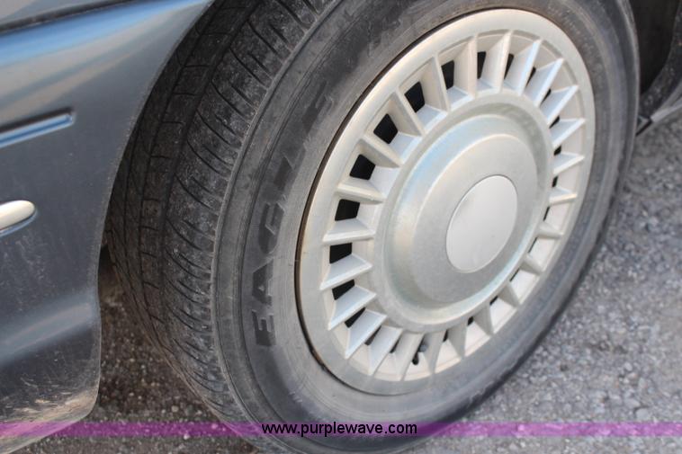 image for item I2498 1998 Ford Crown Victoria Police Interceptor