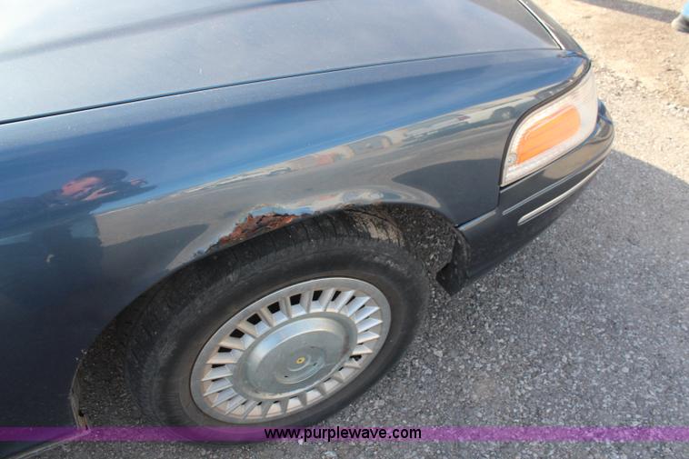image for item I2498 1998 Ford Crown Victoria Police Interceptor