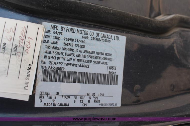 image for item I2498 1998 Ford Crown Victoria Police Interceptor