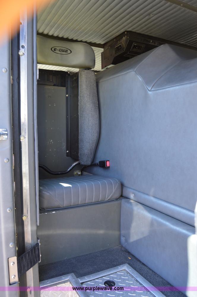 image for item I2940 1998 E-one 105' platform fire truck