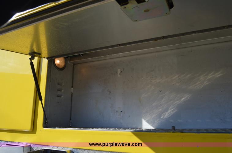 image for item I2940 1998 E-one 105' platform fire truck