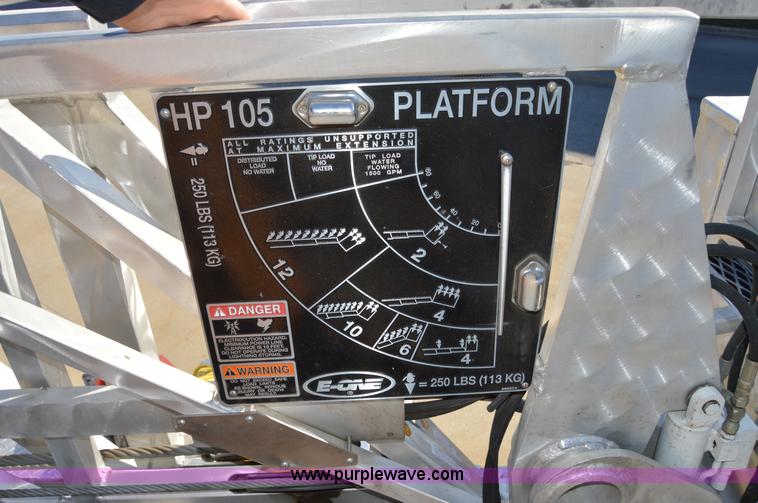 image for item I2940 1998 E-one 105' platform fire truck