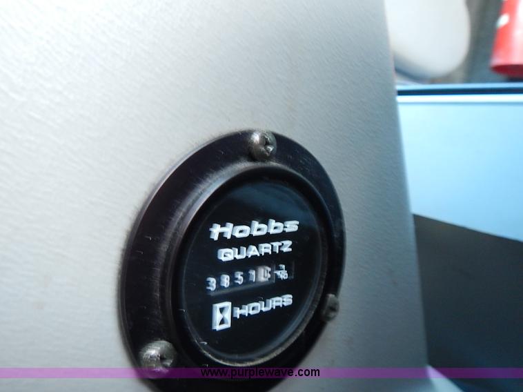 image for item I3570 2006 Ford E450 Super Duty Med Tec ambulance