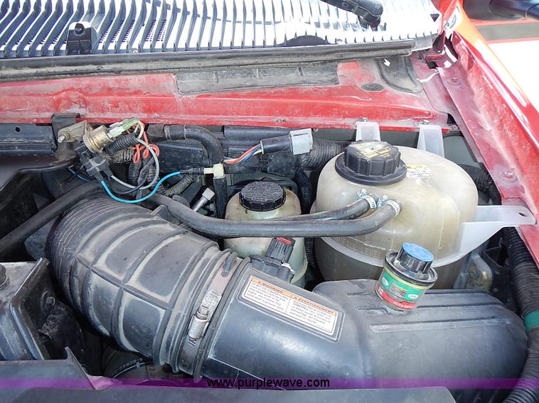 image for item I3570 2006 Ford E450 Super Duty Med Tec ambulance