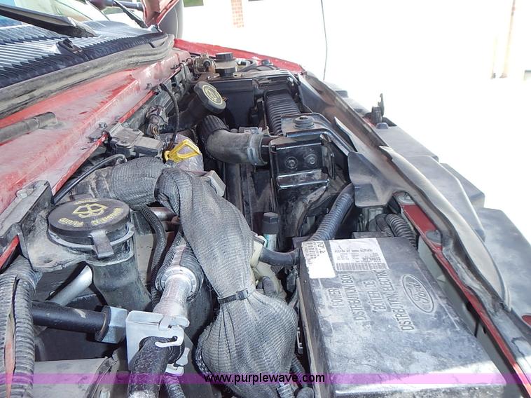 image for item I3570 2006 Ford E450 Super Duty Med Tec ambulance