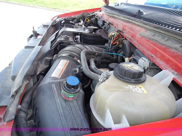 image for item I3570 2006 Ford E450 Super Duty Med Tec ambulance