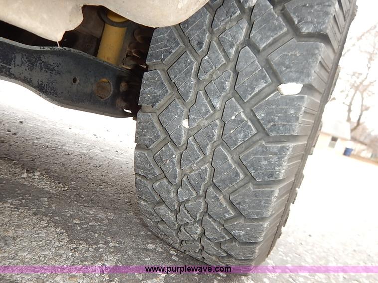 image for item I5187 1988 Ford Econoline E150 cargo van