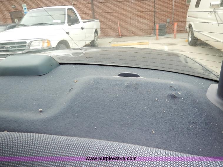 image for item I5188 2002 Ford Crown Victoria Police Interceptor