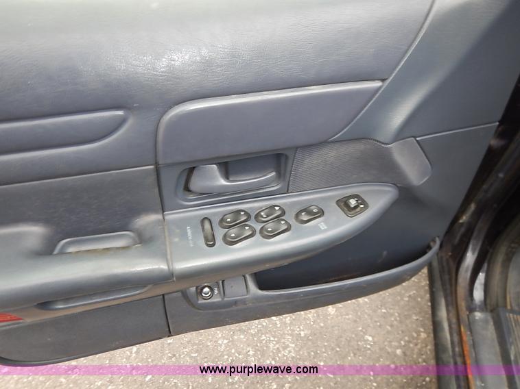 image for item I5188 2002 Ford Crown Victoria Police Interceptor