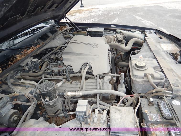 image for item I5188 2002 Ford Crown Victoria Police Interceptor