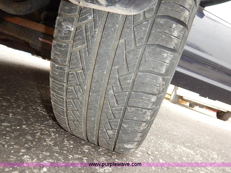 image for item I5188 2002 Ford Crown Victoria Police Interceptor