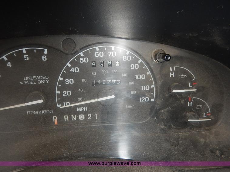 image for item I5189 1996 Ford Ranger XLT SuperCab pickup truck