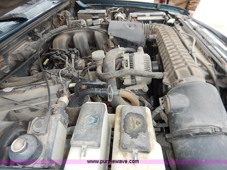 image for item I5189 1996 Ford Ranger XLT SuperCab pickup truck