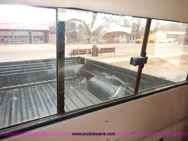 image for item I5189 1996 Ford Ranger XLT SuperCab pickup truck