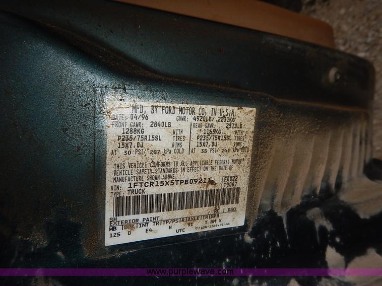 image for item I5189 1996 Ford Ranger XLT SuperCab pickup truck