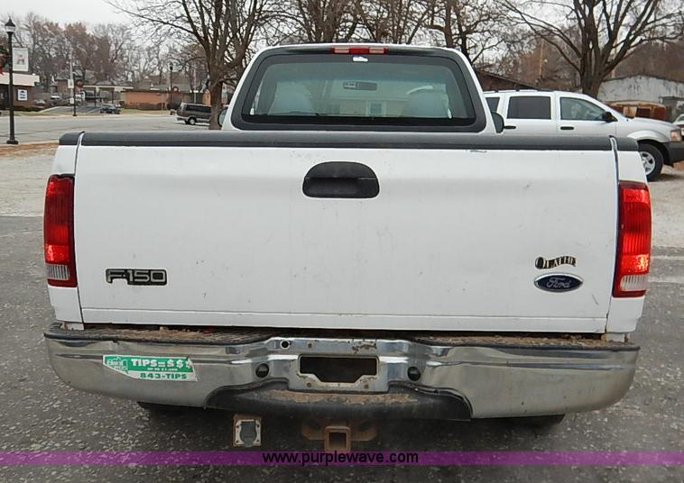 image for item I5190 2001 Ford F150 XL pickup truck