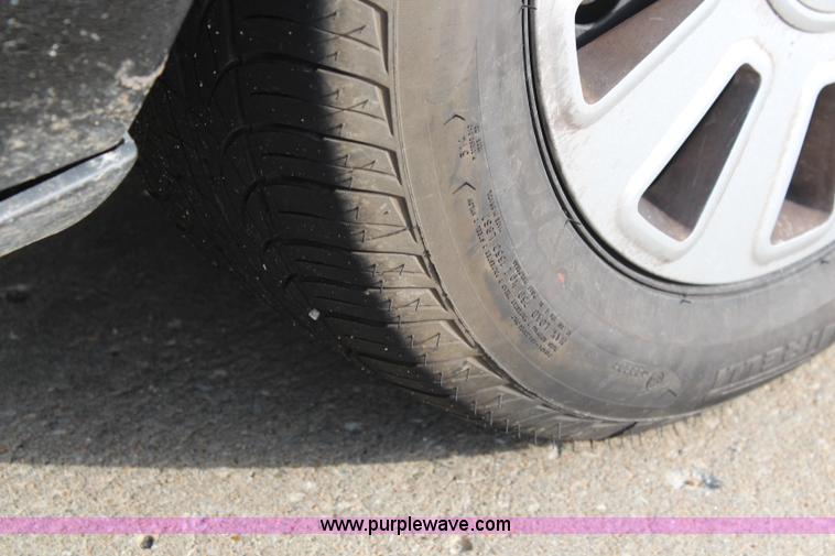 image for item I5977 2006 Ford Crown Victoria Police Interceptor