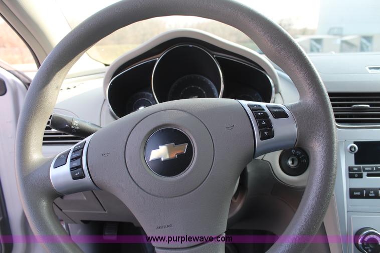 image for item I5978 2008 Chevrolet Malibu Hybrid