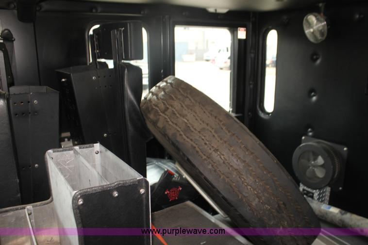 image for item I7302 1997 HME Fire Penetrator fire truck