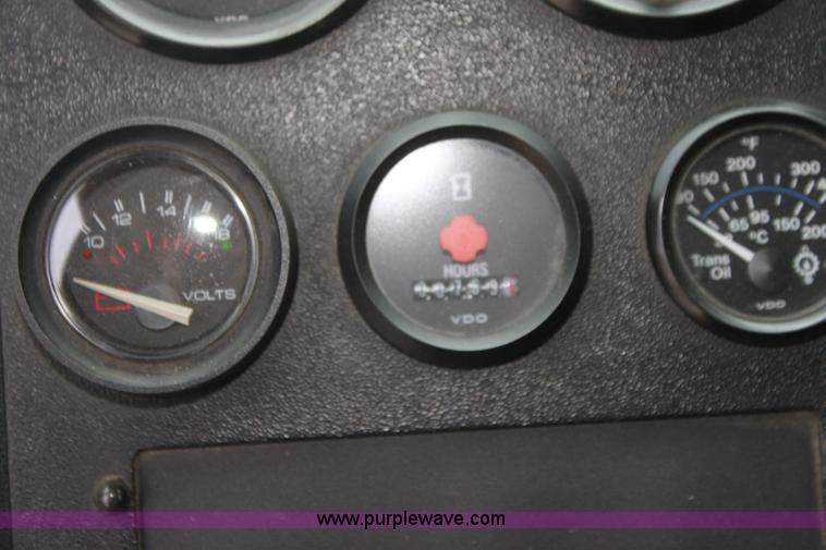 image for item I7302 1997 HME Fire Penetrator fire truck