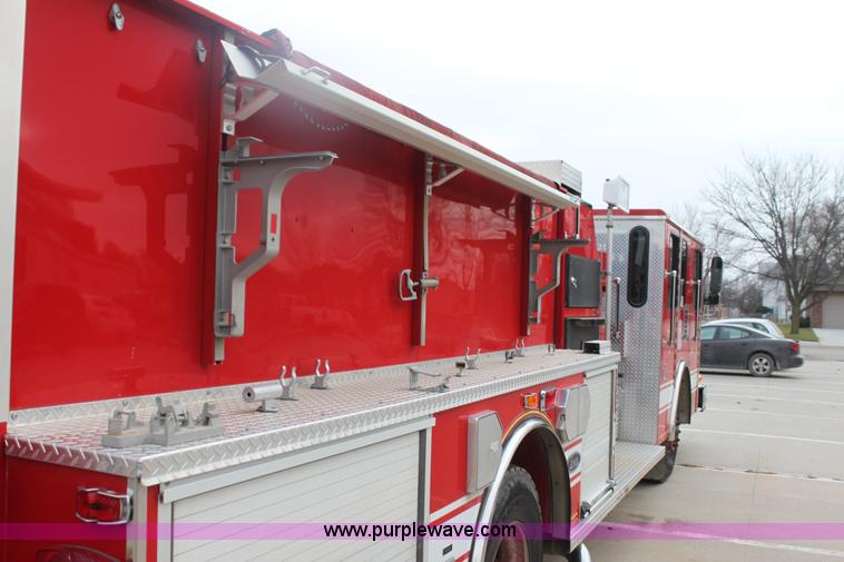 image for item I7302 1997 HME Fire Penetrator fire truck
