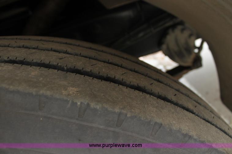 image for item I7302 1997 HME Fire Penetrator fire truck