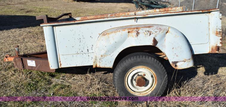 image for item I8581 Pickup bed trailer